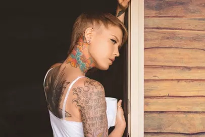 can-models-have-tattoos